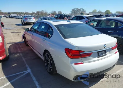 2017 BMW 740I z USA, uszkodzony, nr VIN WBA7E2C38HG741238